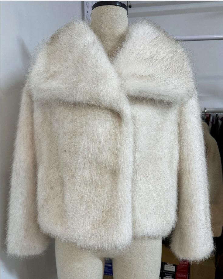 Womens Faux Fur Short Coat