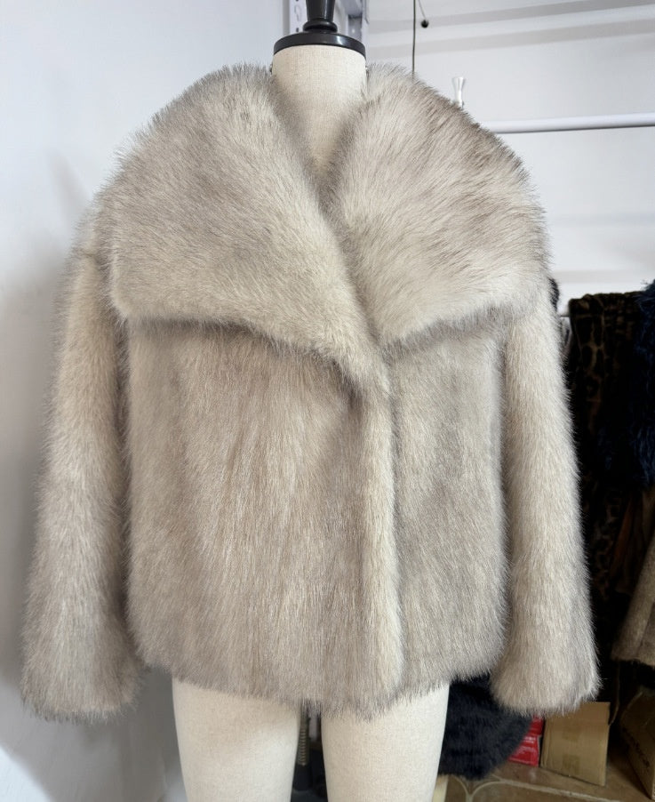 Womens Faux Fur Short Coat